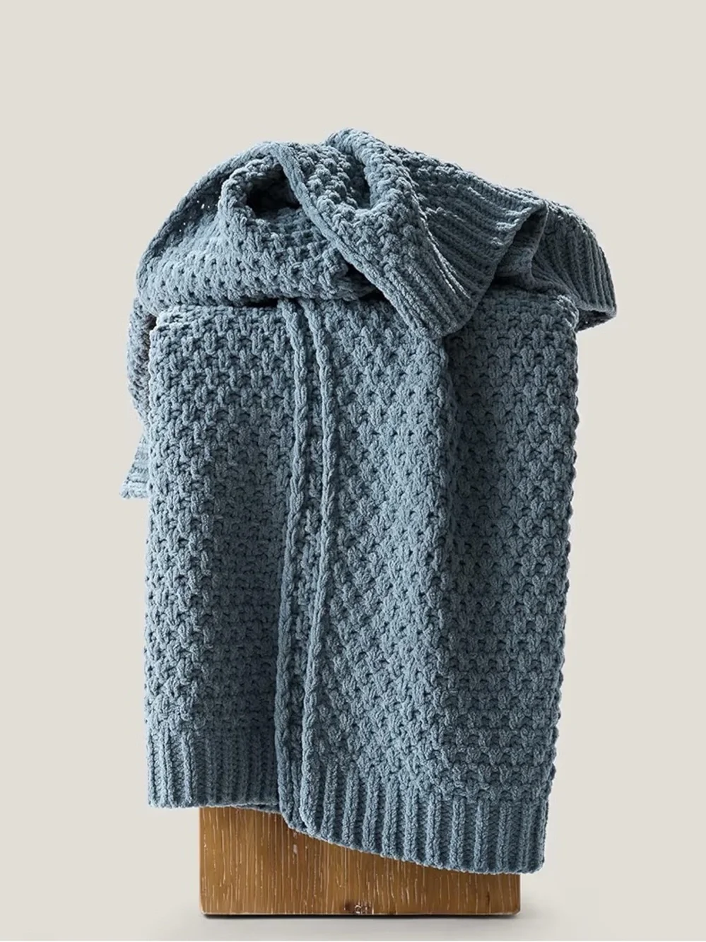 EverGrace Home Chunky Chenille Knit Throw Blanket Stormy Blue 60x80 Cozy SoftNWT